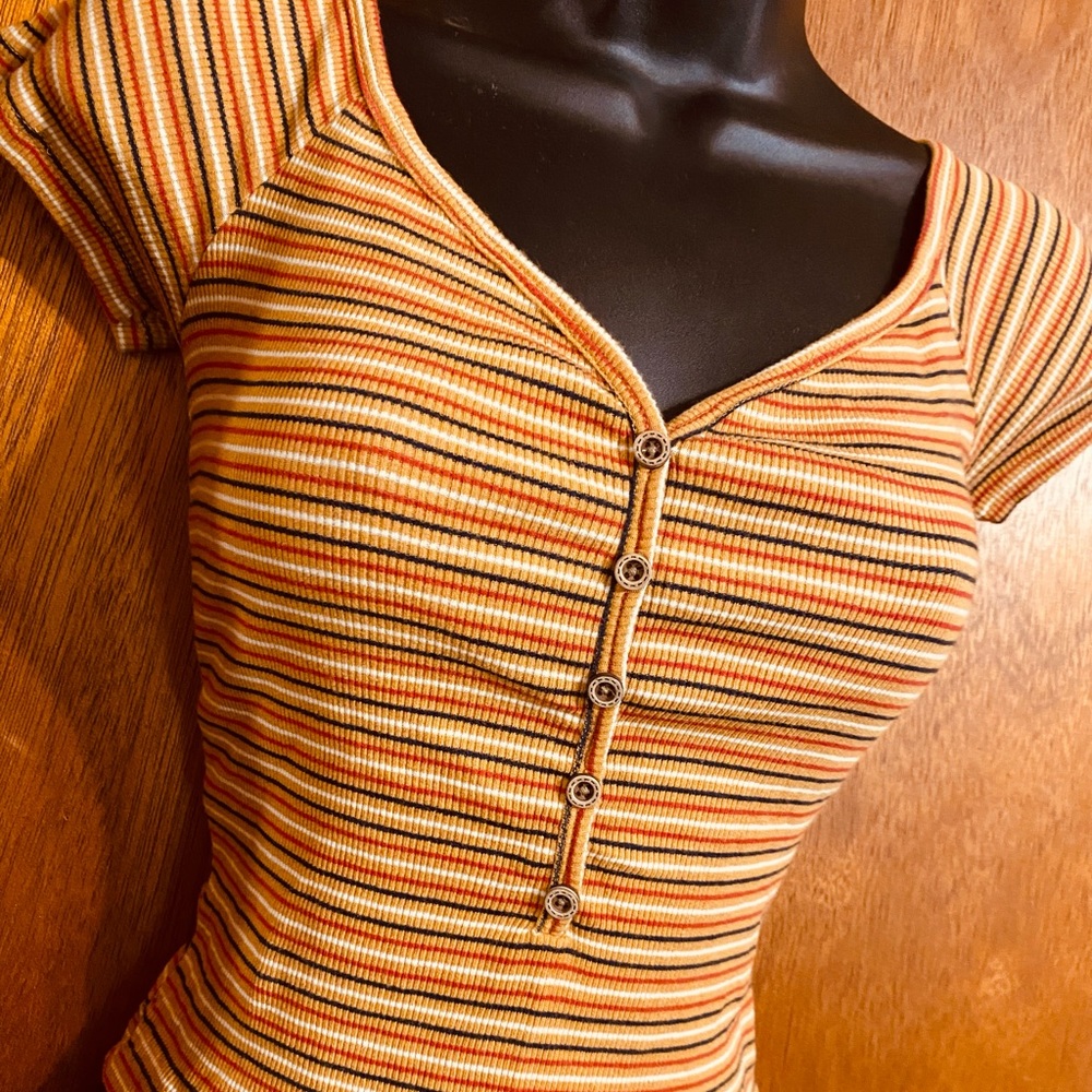 Crop Top•Striped Multicolor•Size Large